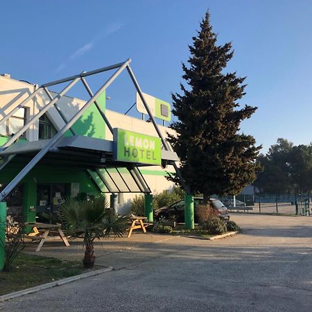 Lemon Hotel Avignon Rochefort Exteriér fotografie